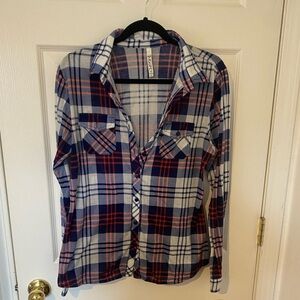 R n B XL checkered rayon blend button down